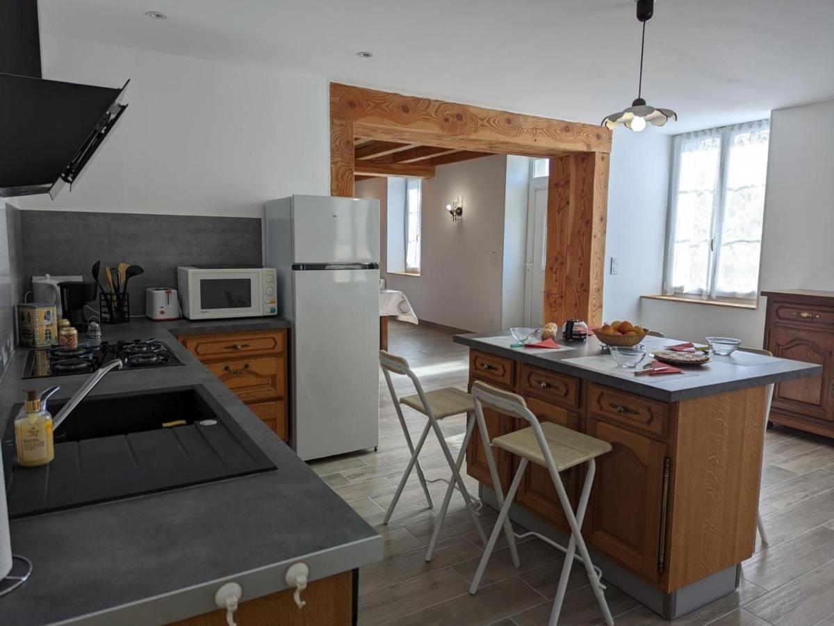 Maison Lumineuse Avec Cour Privative, Proche Sites Culturels, Tout Confort, Equipe Bebe, Wifi Inclus - Fr-1-653-98 Puyreaux Kültér fotó