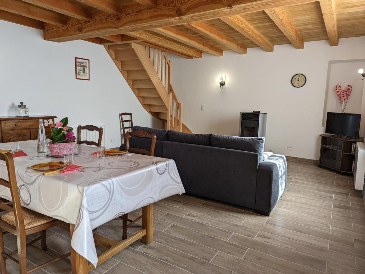Maison Lumineuse Avec Cour Privative, Proche Sites Culturels, Tout Confort, Equipe Bebe, Wifi Inclus - Fr-1-653-98 Puyreaux Kültér fotó